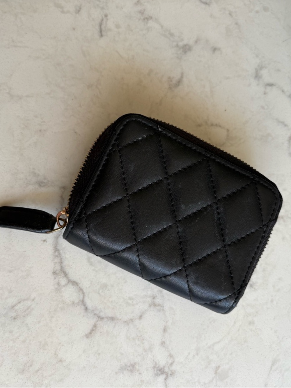 Vintage Quilted Zipper Card Wallet - Black with Gold CC - Picture 8 of 8